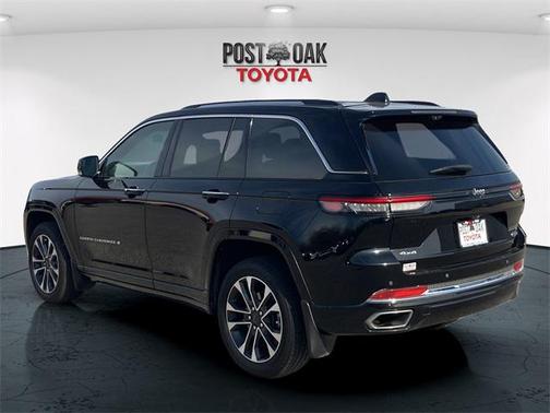2022 Jeep Grand Cherokee Overland