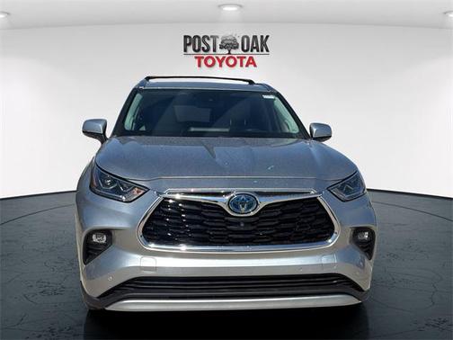 2021 Toyota Highlander Hybrid Platinum