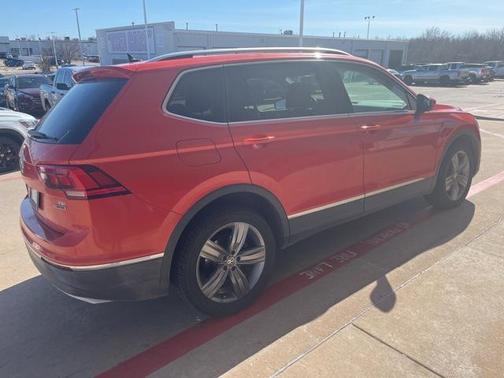 2018 Volkswagen Tiguan 2.0T SEL