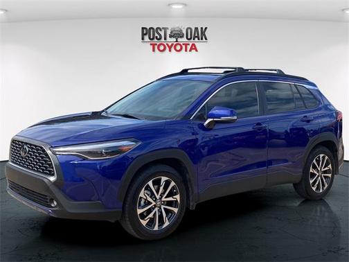 2024 Toyota Corolla Cross XLE