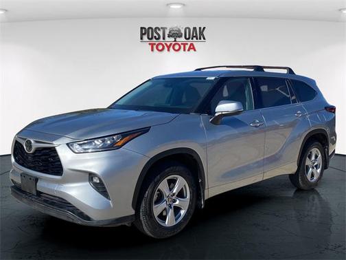 2020 Toyota Highlander LE