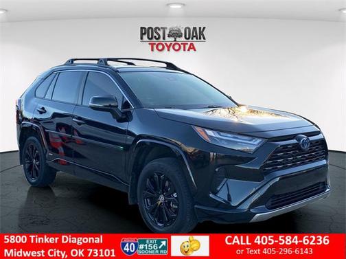 2022 Toyota RAV4 Hybrid SE