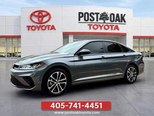 Platinum Gray Metallic 2025 Volkswagen Jetta 1.5T Sport
