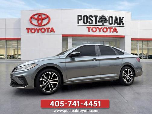 Platinum Gray Metallic 2025 Volkswagen Jetta 1.5T Sport