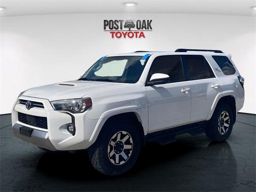 2022 Toyota 4Runner TRD Off Road