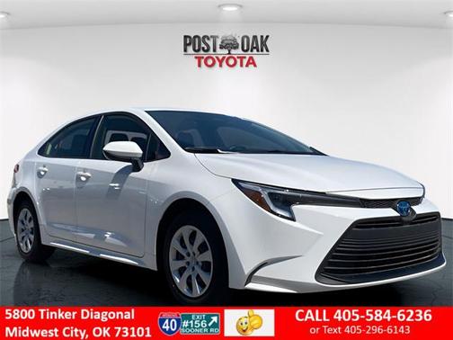 2025 Toyota Corolla Hybrid LE