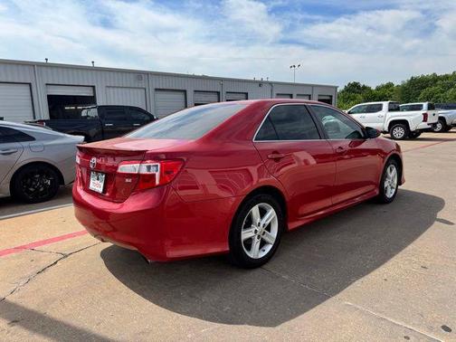 Barcelona Red Metallic 2012 Toyota Camry SE