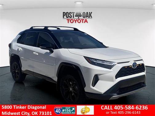2022 Toyota RAV4 Hybrid SE