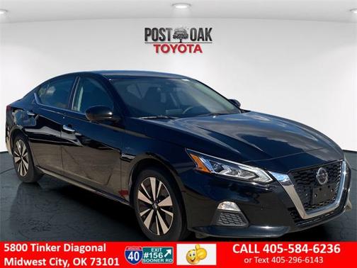 2022 Nissan Altima 2.5 SV