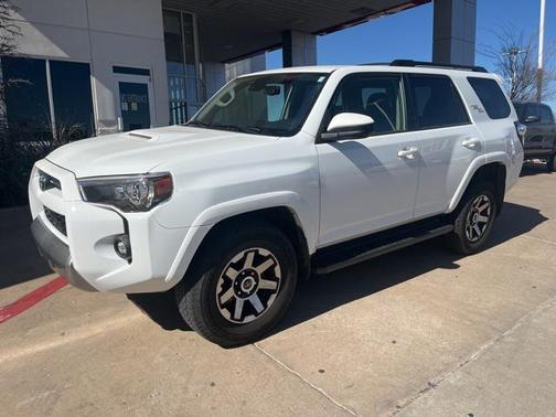 2024 Toyota 4Runner TRD Off Road