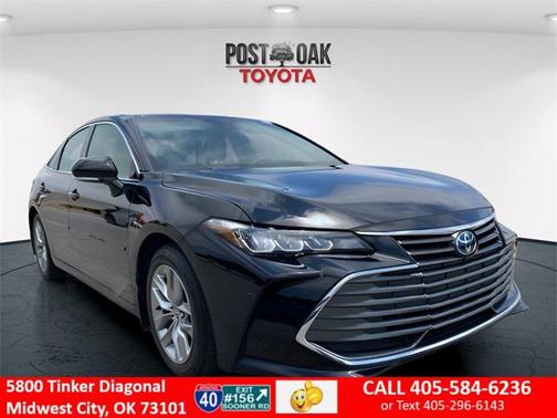 2022 Toyota Avalon Hybrid XLE Plus