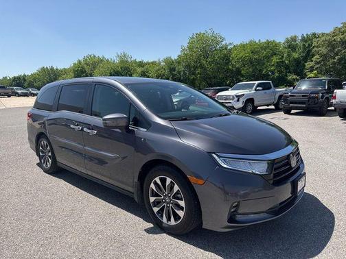 Crystal Black Pearl 2022 Honda Odyssey EX-L