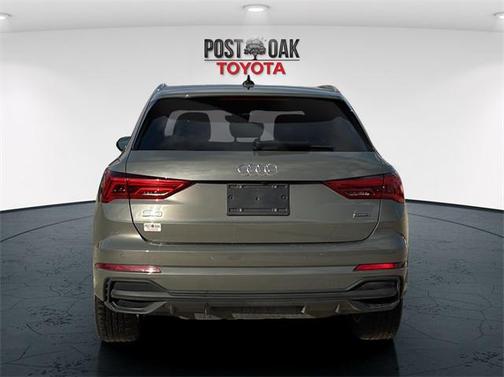 2023 Audi Q3 45 S line Premium Plus