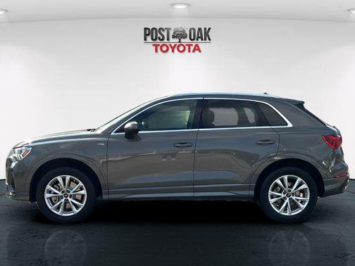 2023 Audi Q3 45 S line Premium Plus