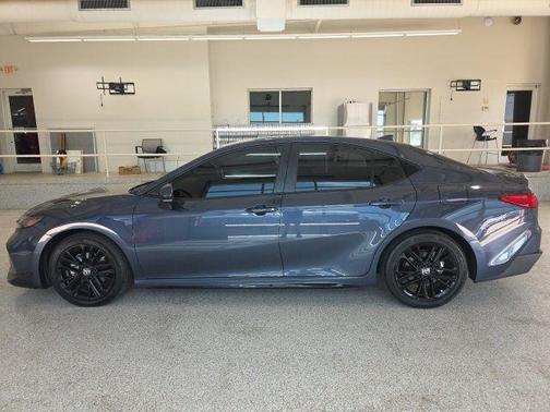 Dark Cosmos 2026 Toyota Camry SE