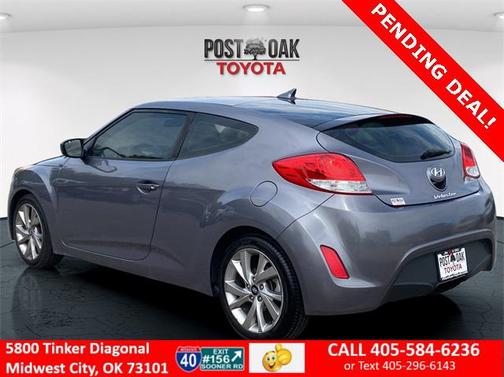 2017 Hyundai Veloster Base