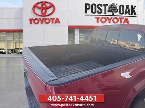 Barcelona Red Metallic 2016 Toyota Tacoma SR5