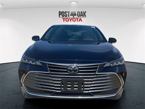 2019 Toyota Avalon XLE