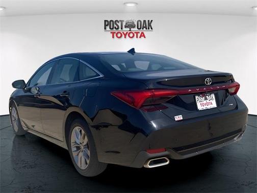 2019 Toyota Avalon XLE