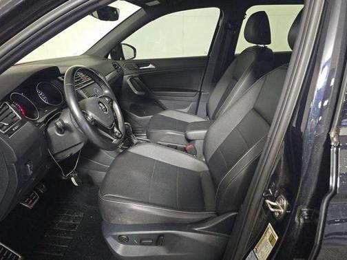 2021 Volkswagen Tiguan 2.0T SE R-Line Black