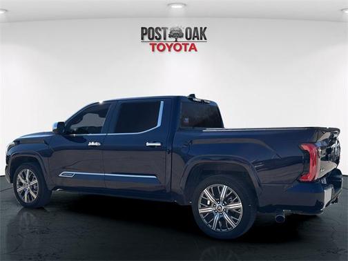 2023 Toyota Tundra Hybrid Capstone
