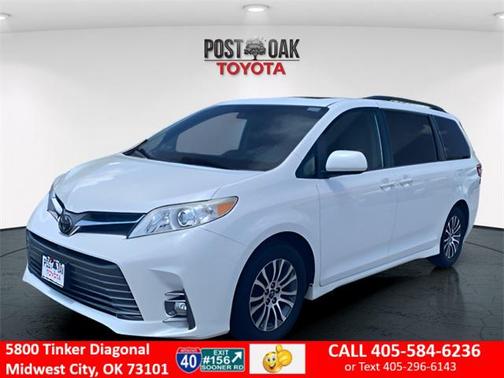 2019 Toyota Sienna XLE
