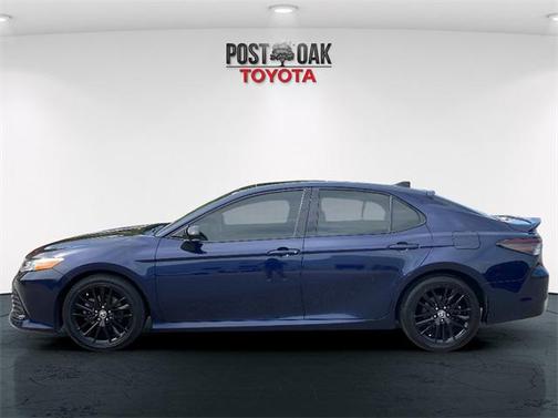 2022 Toyota Camry XLE