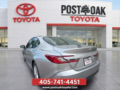 01j9 2026 Toyota Camry LE