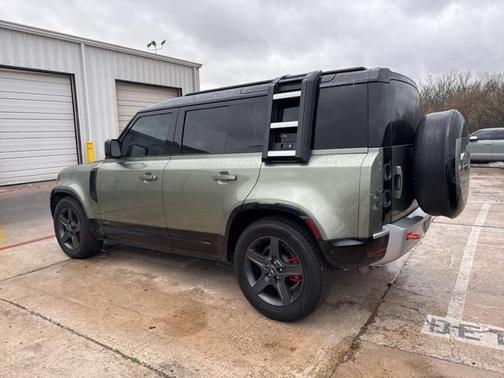 2023 Land Rover Defender 110 X