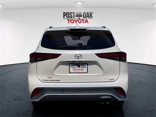 2021 Toyota Highlander XSE