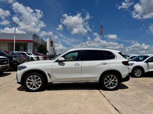 Alpine White 2020 BMW X5 sDrive40i