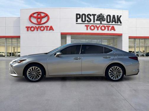 Silver 2019 Lexus ES 350 Luxury