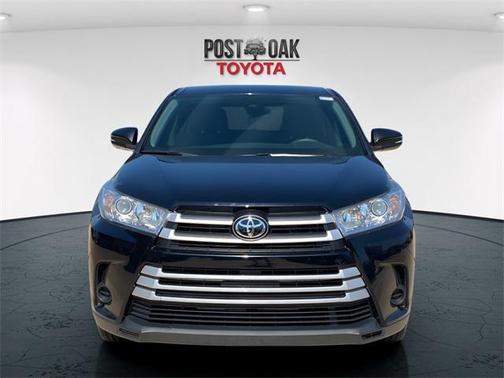 2019 Toyota Highlander LE I4