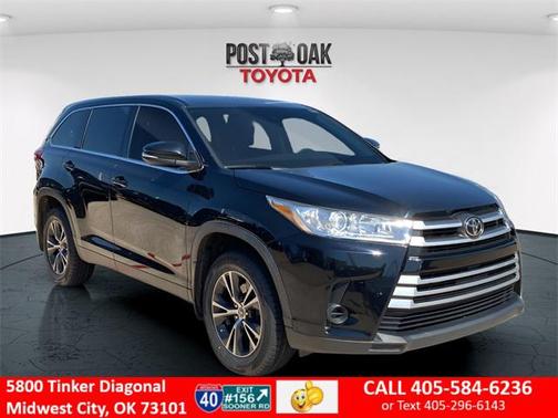2019 Toyota Highlander LE I4