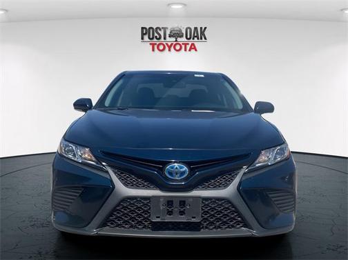 2019 Toyota Camry Hybrid SE