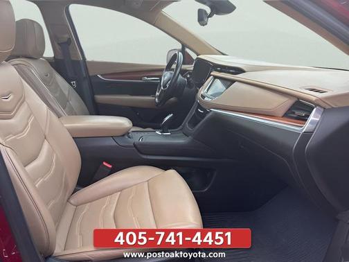 Red Horizon Tintcoat 2019 Cadillac XT5 Platinum