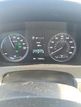2017 Hyundai SONATA Hybrid SE