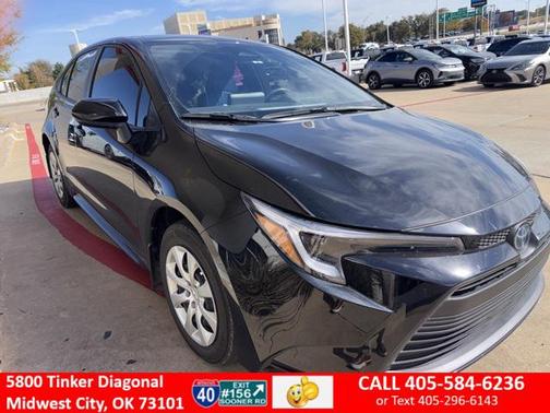 2025 Toyota Corolla Hybrid LE