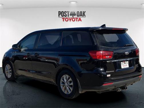 2020 Kia Sedona LX