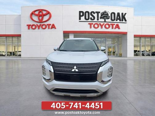 Mercury Gray Metallic 2022 Mitsubishi Outlander SE