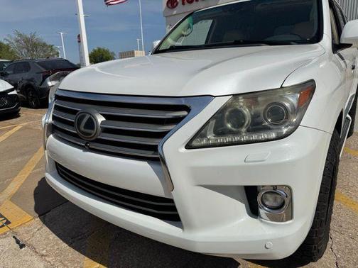 2015 Lexus LX 570 Base