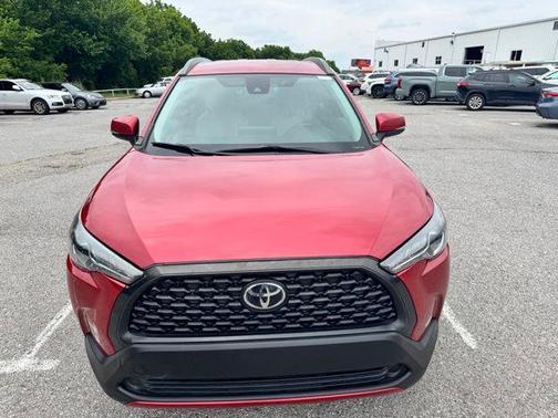 Barcelona Red Metallic 2022 Toyota Corolla Cross LE