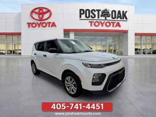 Snow White Pearl 2021 Kia Soul LX