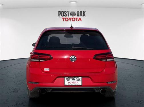 2018 Volkswagen Golf GTI 2.0T S 4-Door