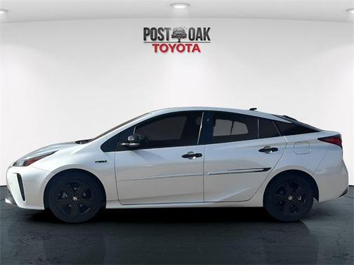 2022 Toyota Prius L