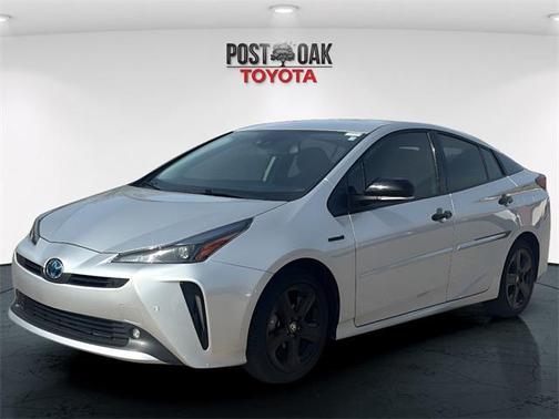 2022 Toyota Prius L
