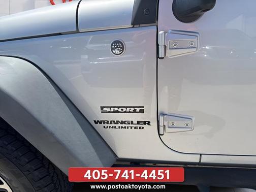 Bright Silver Metallic Clearcoat 2012 Jeep Wrangler Unlimited Sport