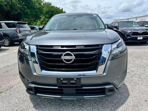 Gun Metallic 2025 Nissan Pathfinder SV FWD