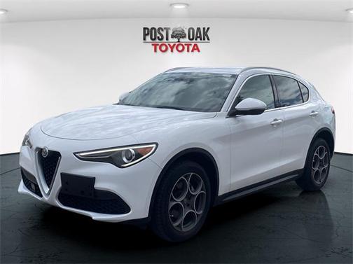 2019 Alfa Romeo Stelvio Base