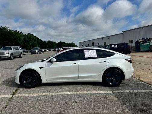 White 2022 Tesla Model 3 Long Range